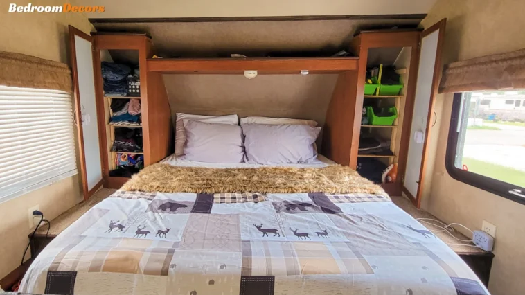 RV bedroom